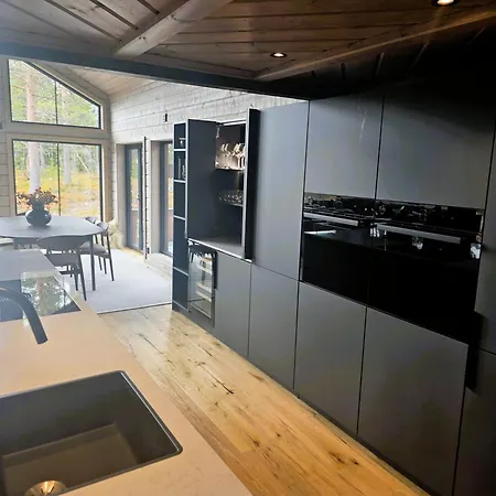 Unique Hytta With Jacuzzi, Sauna, 7 Bedrooms Трисиль