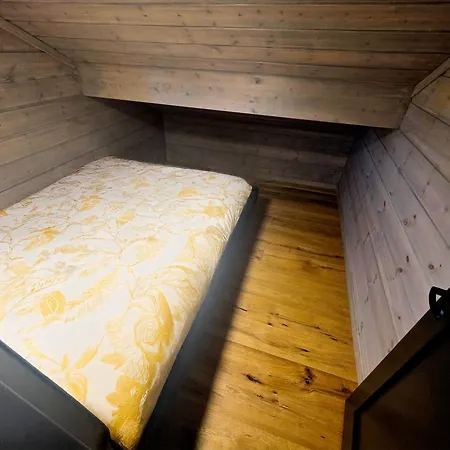 Дом отдыха Unique Hytta With Jacuzzi, Sauna, 7 Bedrooms