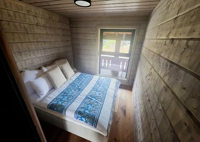 Unique Hytta With Jacuzzi, Sauna, 7 Bedrooms *